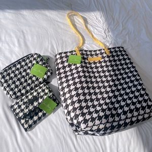 BRAND NEW TAGS ON Vera Bradley Tote set
